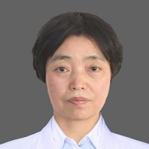 刘英
